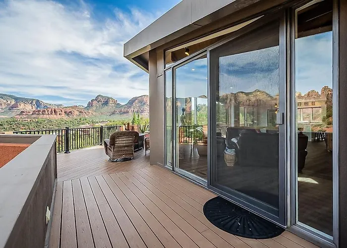 Vortex Horizon - Awesome Views-deck-bbq-fire Table Holiday home